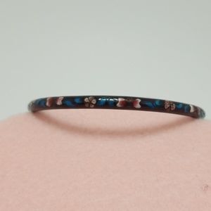 Bangle bracelet